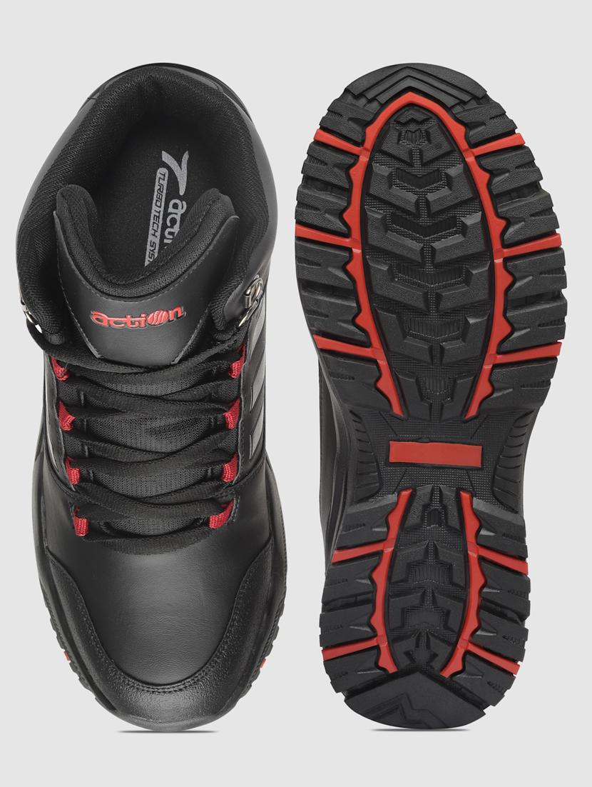 men lace up sports shoes - 21460786 - Standard Image - 4