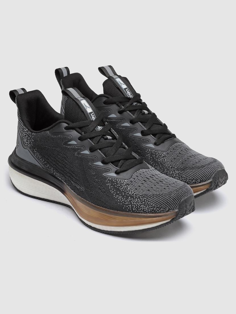 men lace up sports shoes - 21460797 - Standard Image - 1