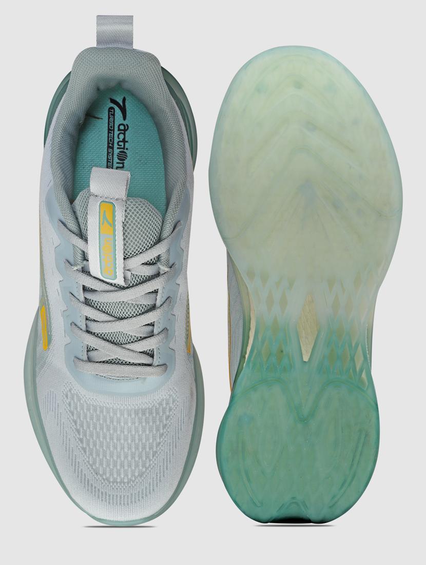 men lace up sports shoes - 21460822 - Standard Image - 4