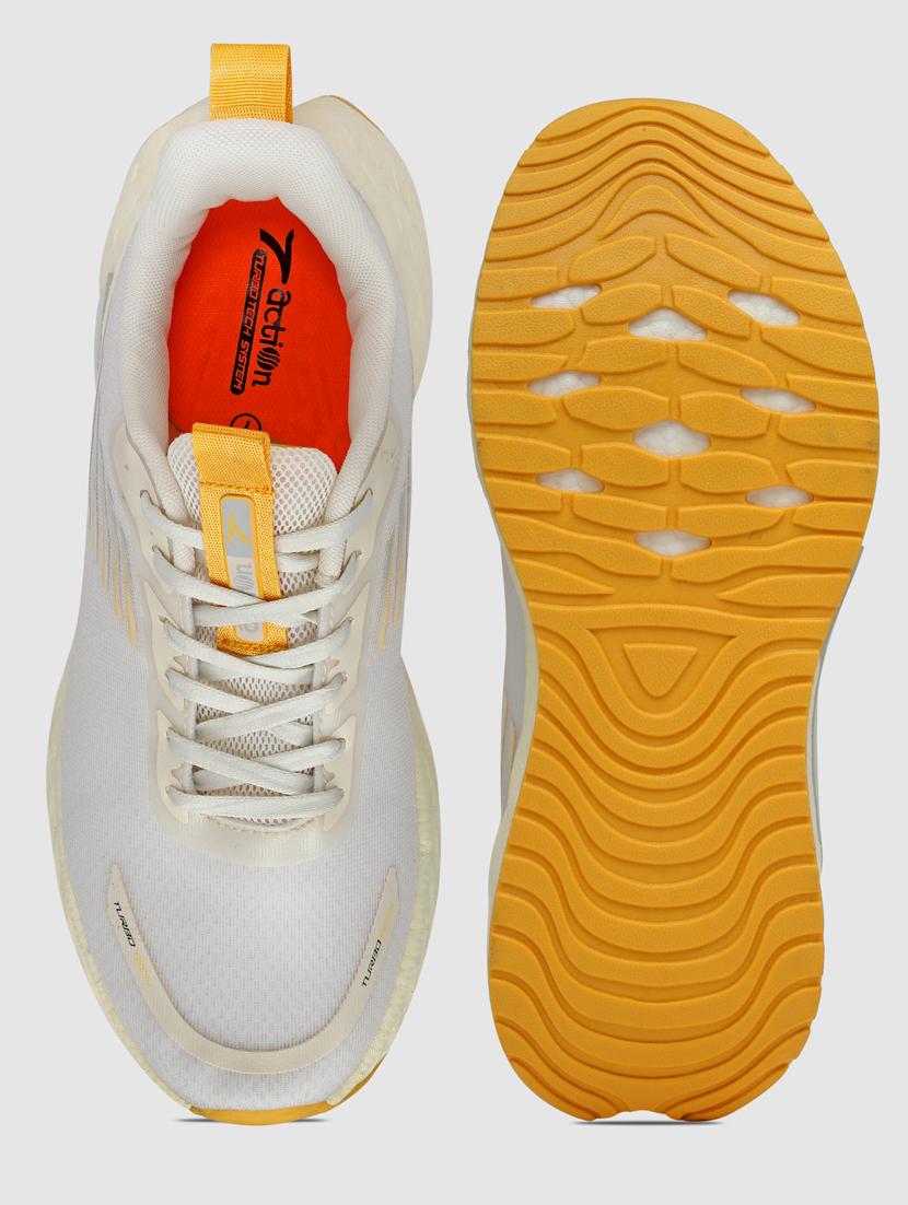 men lace up sports shoes - 21460860 - Standard Image - 4