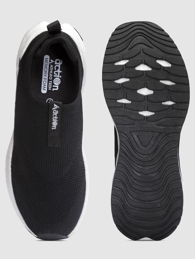 men slip on sports shoes - 21460864 - Standard Image - 4