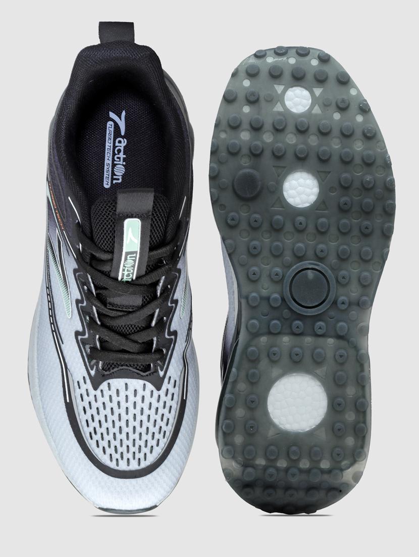 men lace up sports shoes - 21460867 - Standard Image - 4