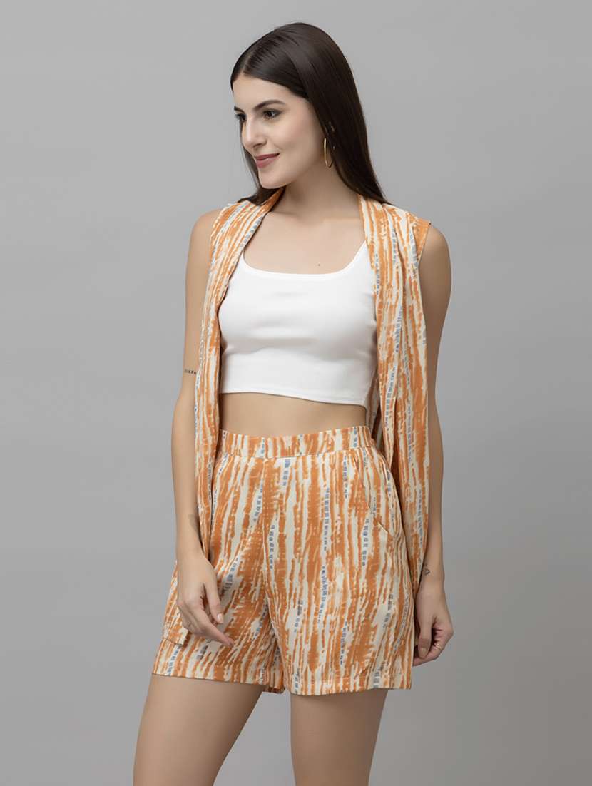 women printed top and shorts co-ord set - 21461040 -  Standard Image - 1