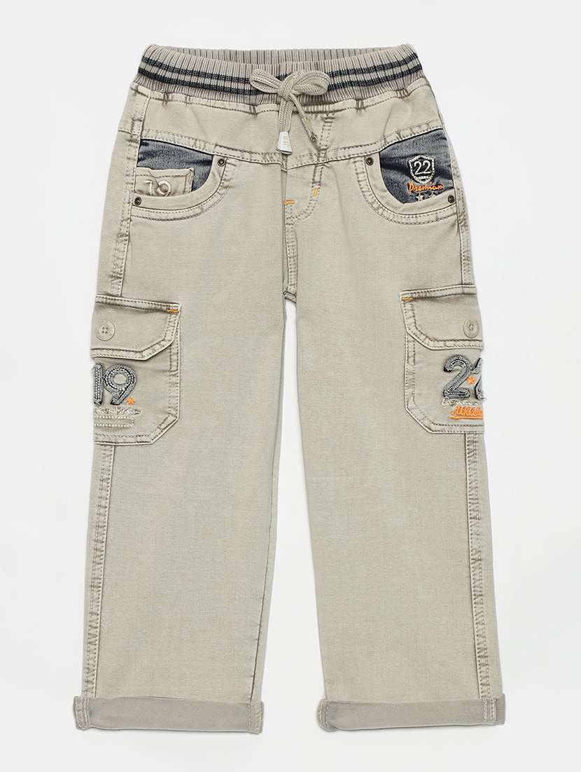 boys mid rise cotton plain jeans