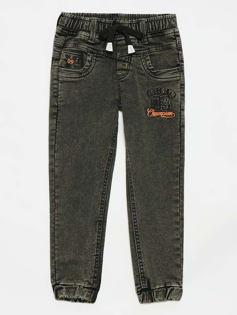 boys mid rise cotton plain jeans