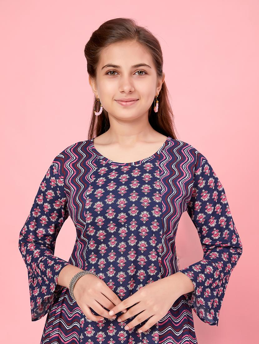 girls printed ethnic wear suit set - 21462540 - Standard Image - 4