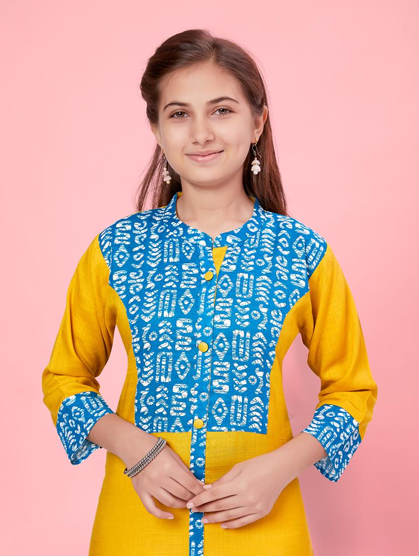 girls printed ethnic wear suit set - 21462542 - Standard Image - 4
