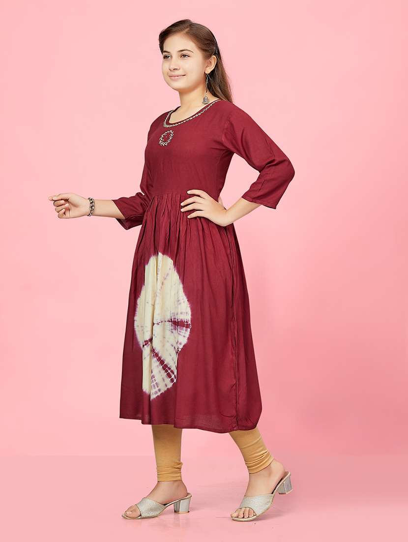 girls maroon cotton flared kurti - 21462699 -  Standard Image - 1