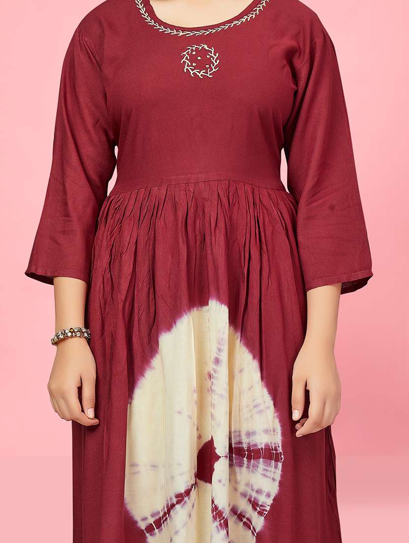 girls maroon cotton flared kurti - 21462699 - Standard Image - 4
