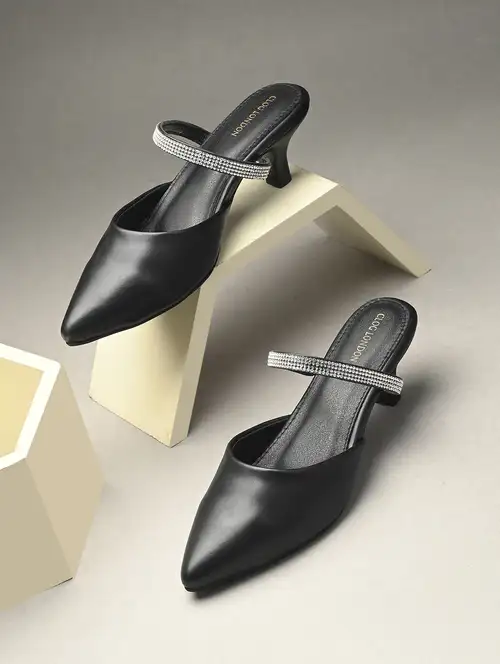 black slip on pumps