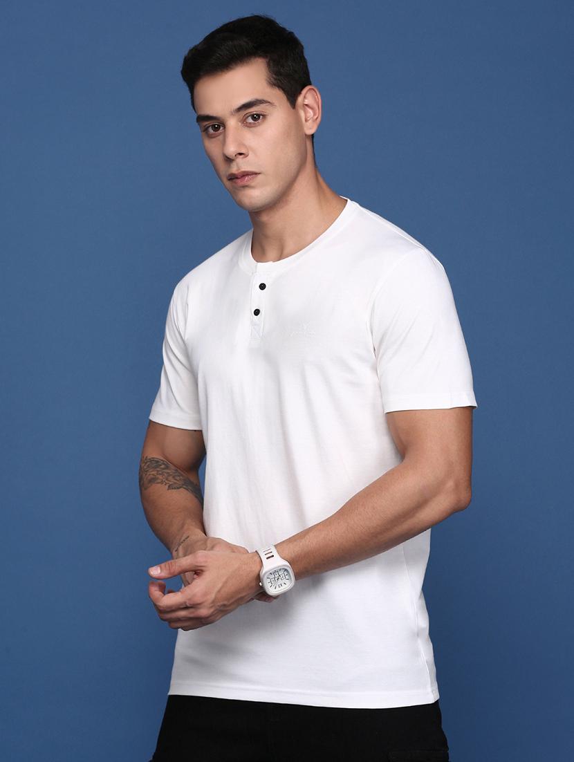 men solid round neck t-shirt - 21463208 -  Standard Image - 1