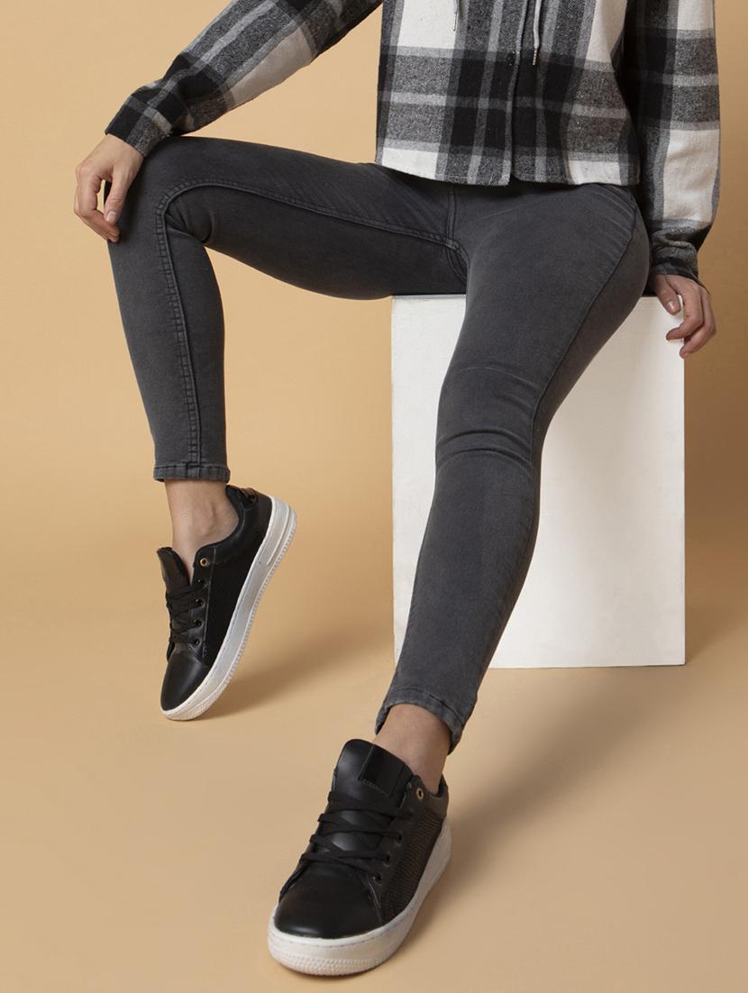 women solid high rise slim fit jean - 21463462 - Standard Image - 4