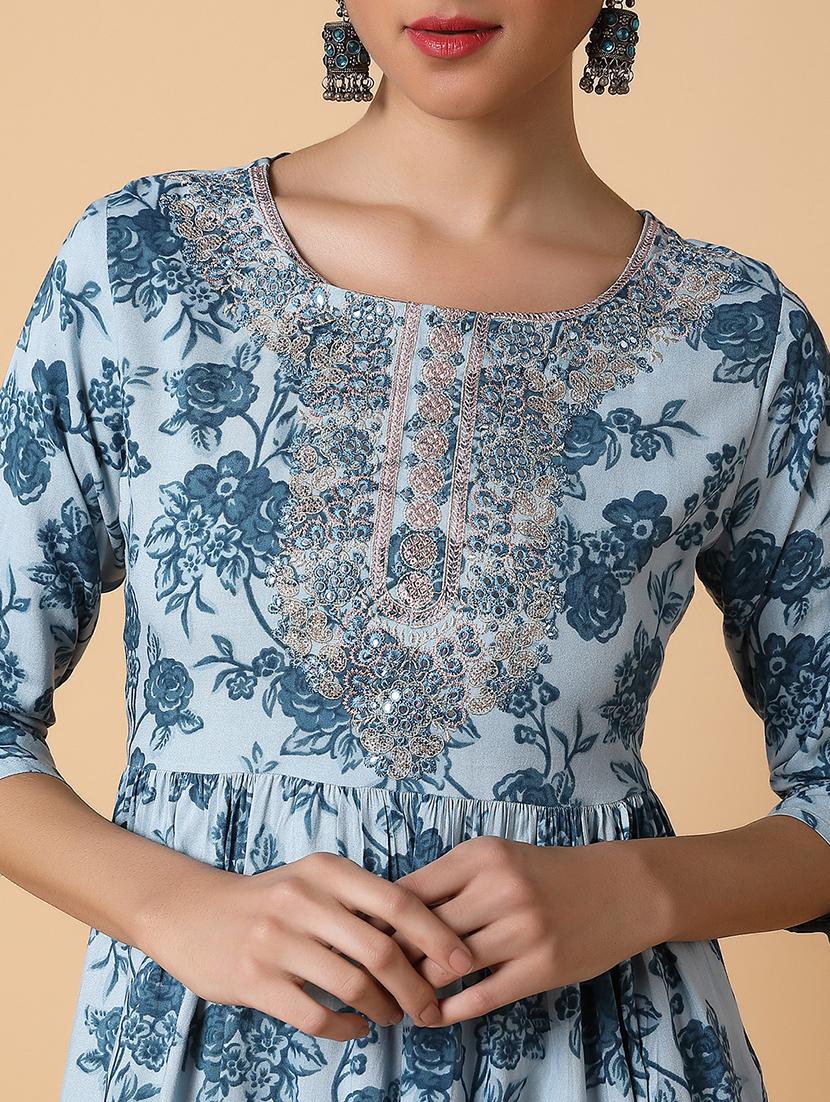 women three quarter sleeve flared kurta - 21463643 - Standard Image - 6