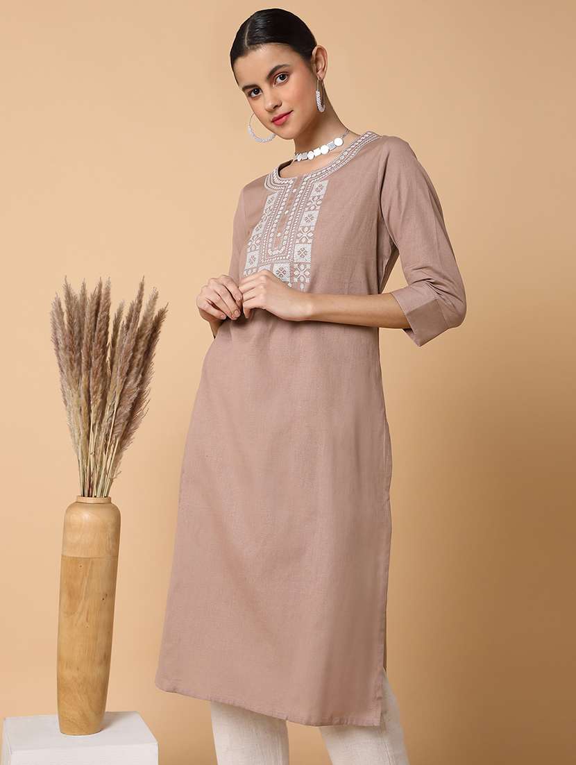 women three quarter sleeve straight kurta - 21463650 - Standard Image - 4