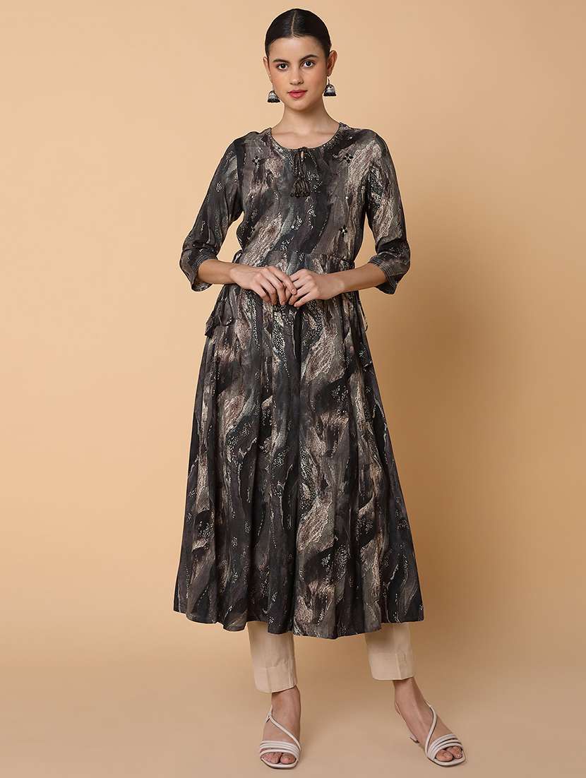 Women Three Quarter Sleeve Anarkali Kurta