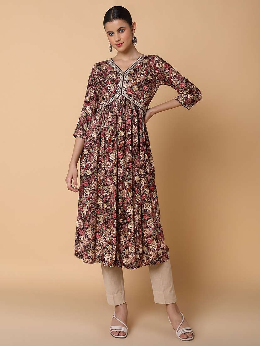 women three quarter sleeve anarkali kurta