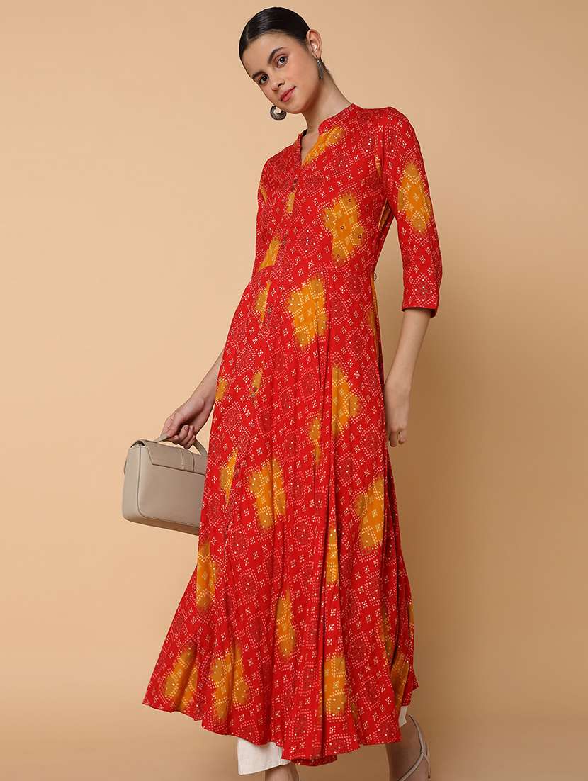 women three quarter sleeve anarkali kurta - 21463691 -  Standard Image - 4