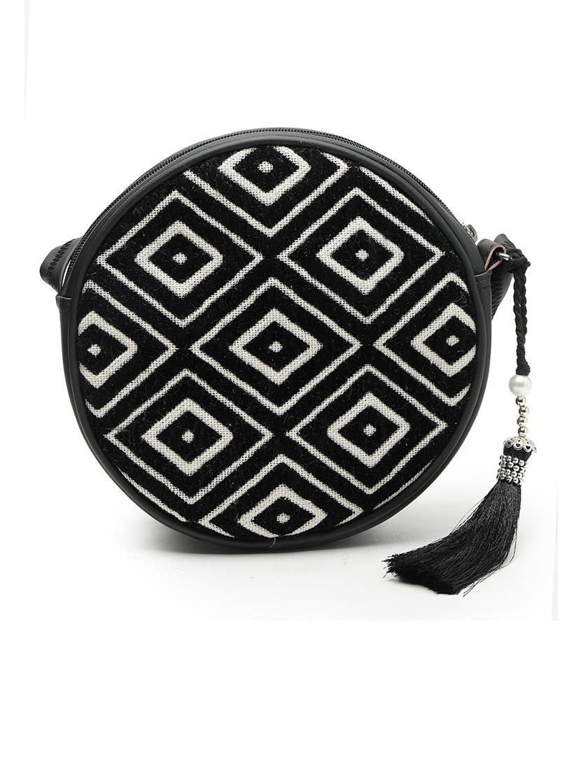 women cotton printed sling bag - 21466986 -  Standard Image - 1