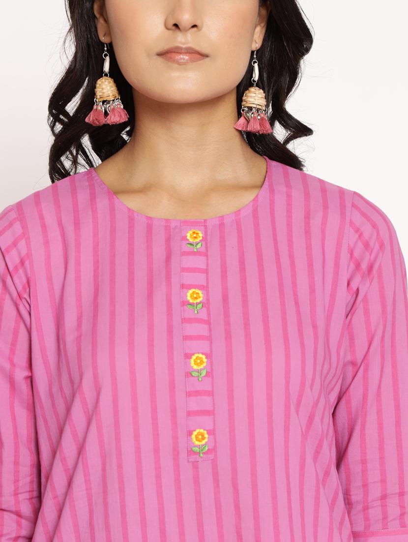 women three quarter sleeve straight kurta - 21468044 - Standard Image - 4