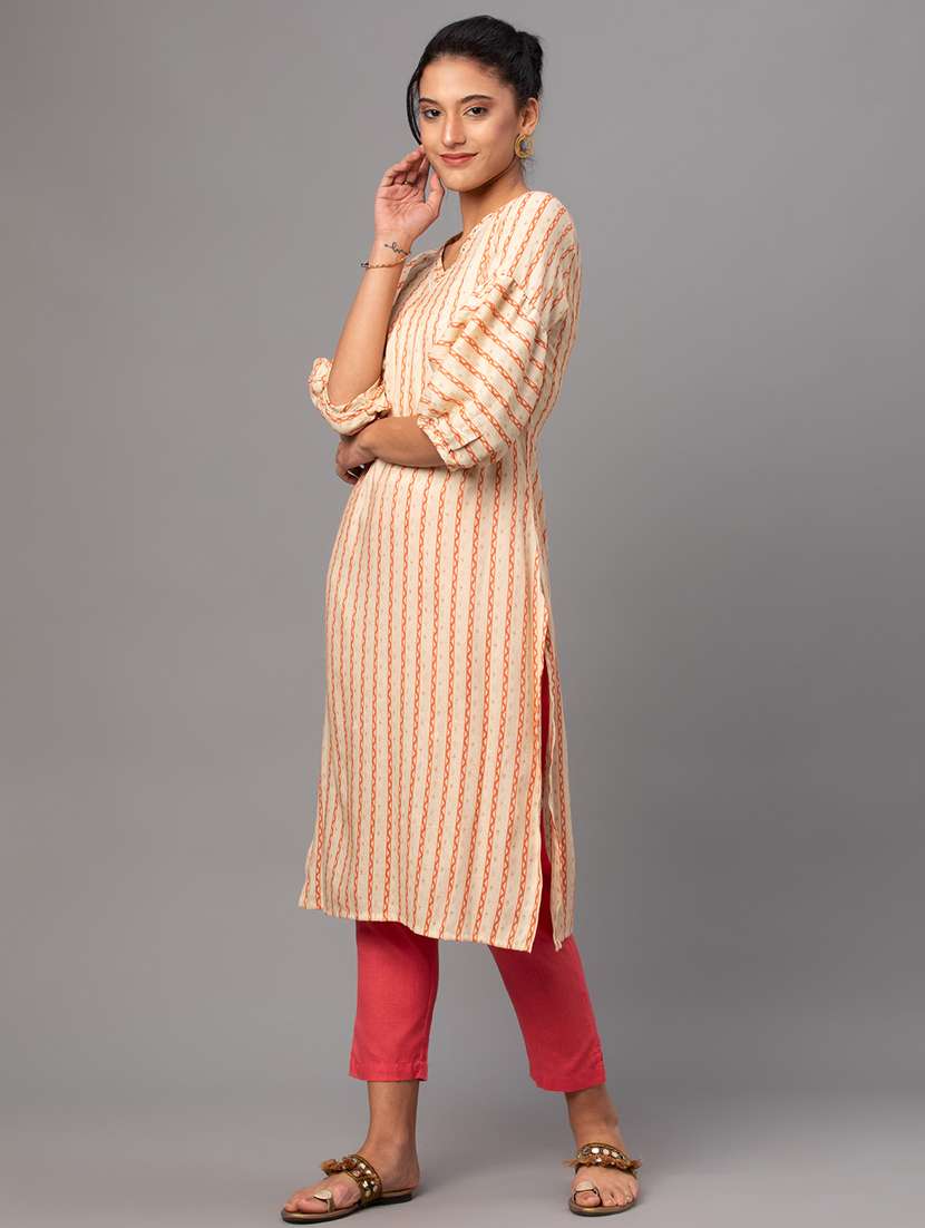 women v-neck printed straight kurta - 21468058 -  Standard Image - 1