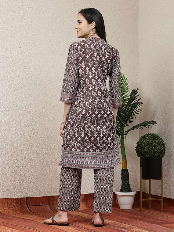 women brown floral printed kurta palazzo set - 21468553 - Standard Image - 4