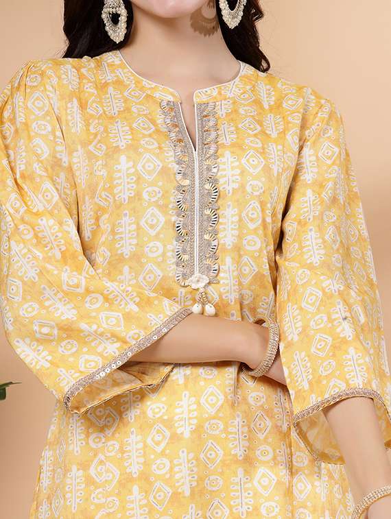 women yellow kurta palazzo set  - 21468586 -  Standard Image - 4