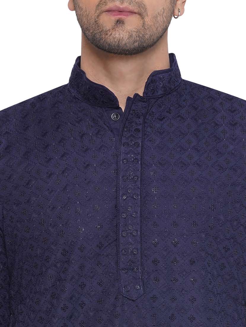 men self design mandarin neck long kurta - 21469346 - Standard Image - 4