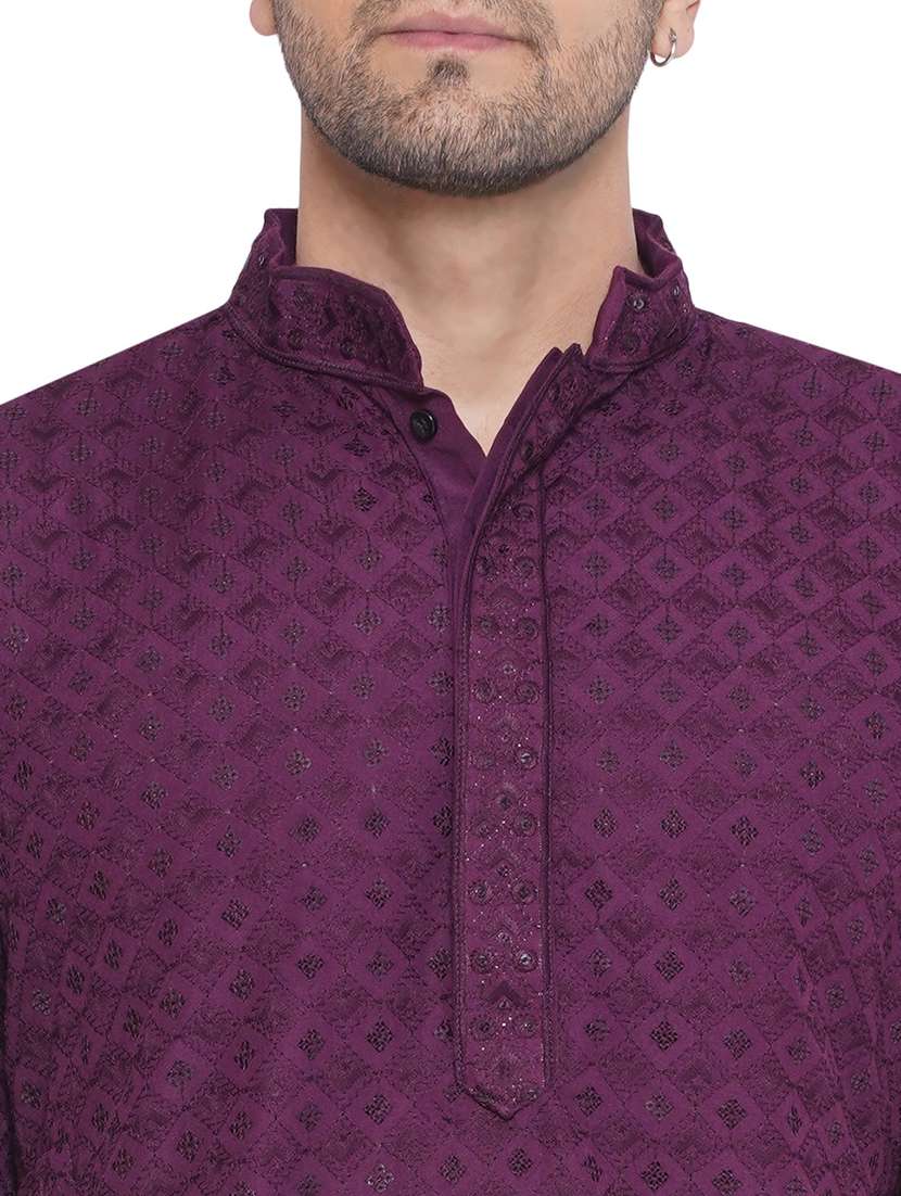 Men Embroidered Mandarin Neck Long Kurta - 21469349 -  Standard Image - 4
