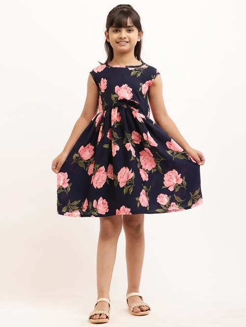 girl printed sleevless crepe frock