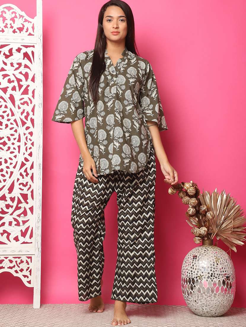 women olive cotton printed nightwear set