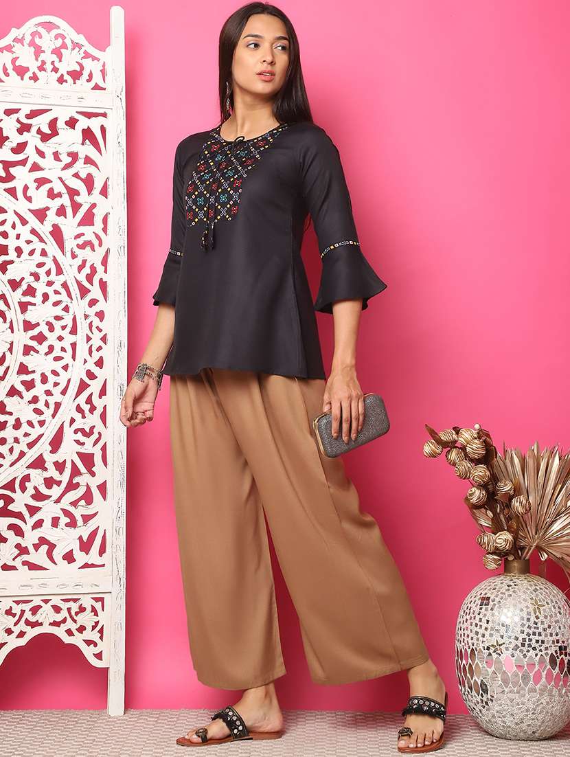 women solid rayon straight palazzo - 21483488 -  Standard Image - 4