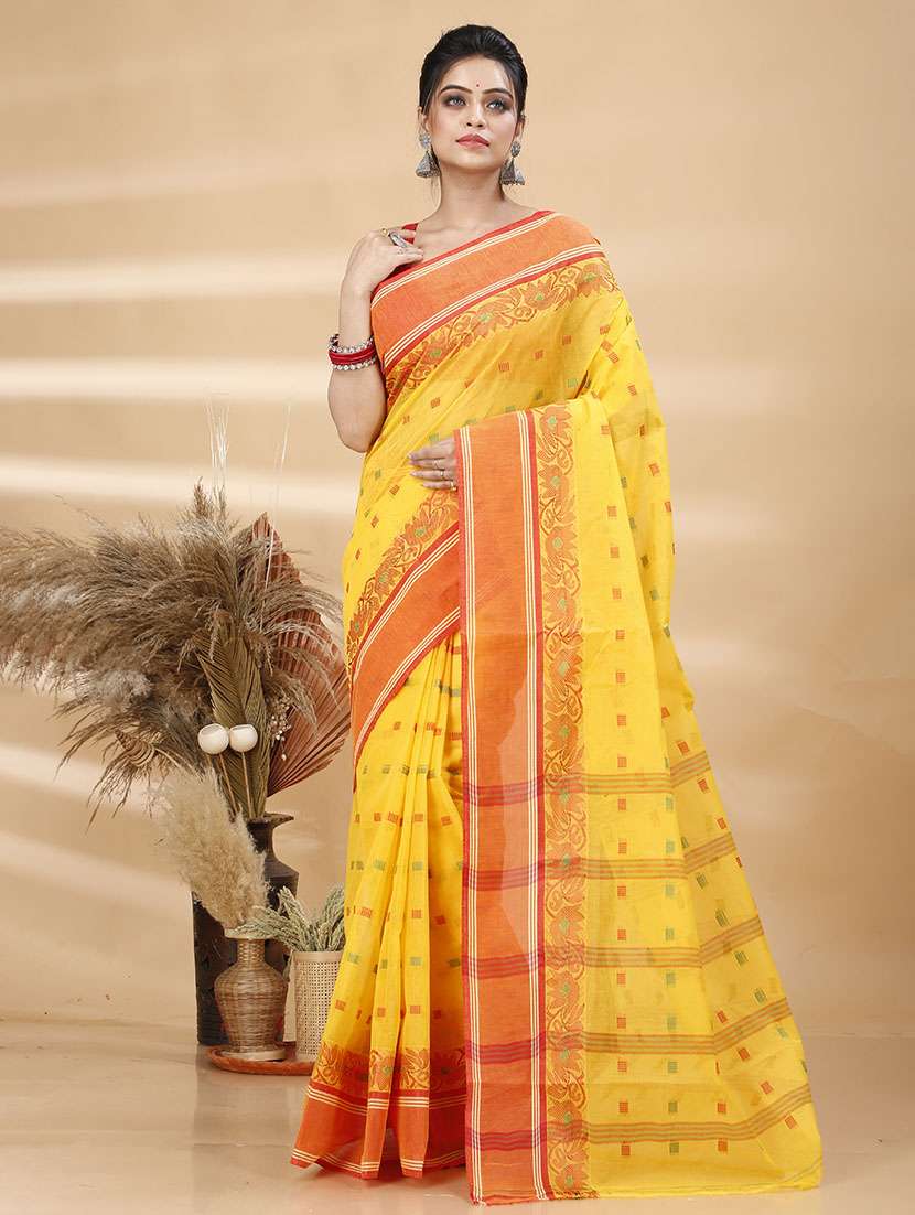 women self design tant saree