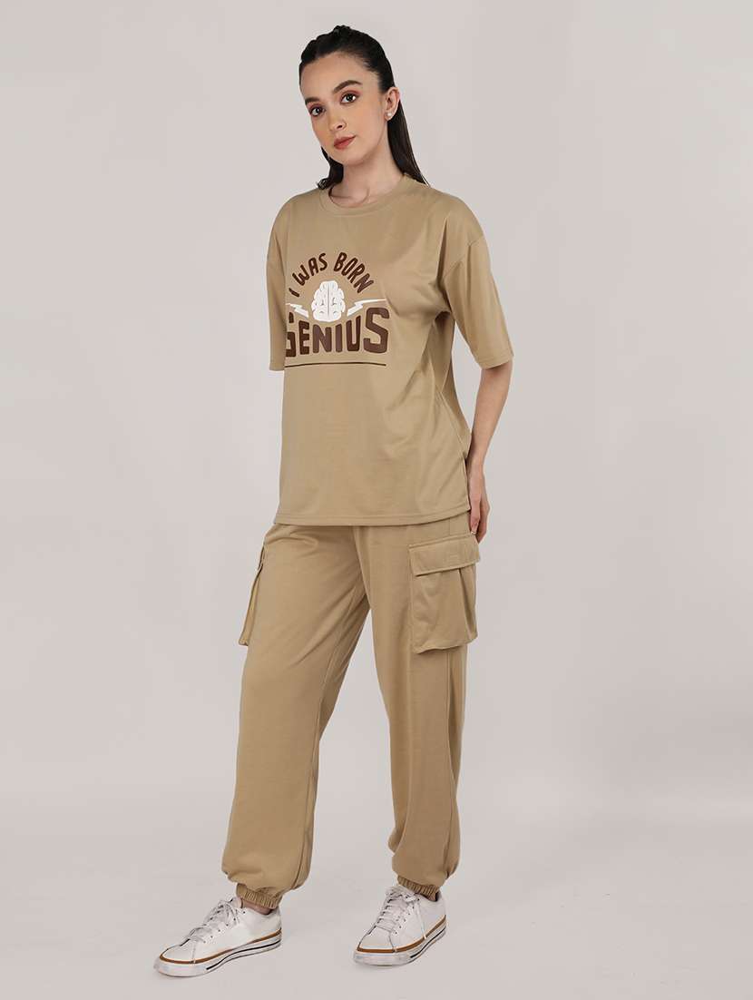 womn printed t-shirt & jogger co-ord set