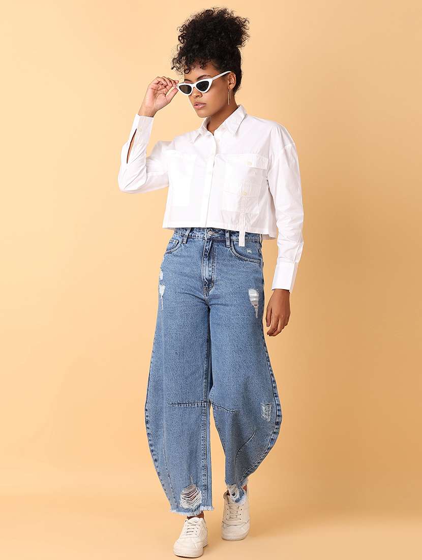 white solid crop shirt - 21484875 -  Standard Image - 4