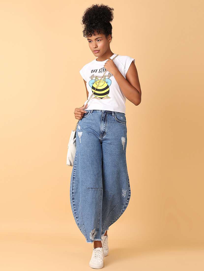 women crew neck graphic crop t-shirt - 21484897 -  Standard Image - 4