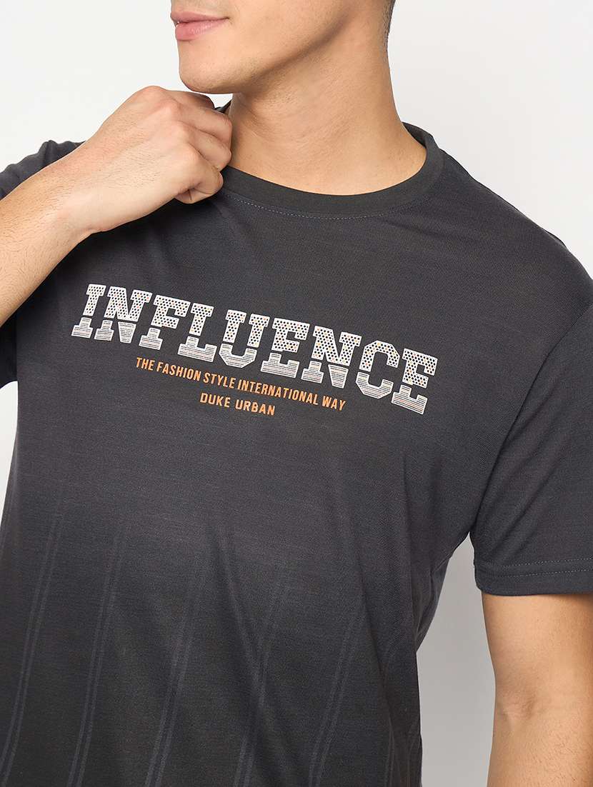 men round neck short sleeves t-shirt - 21485165 - Standard Image - 4