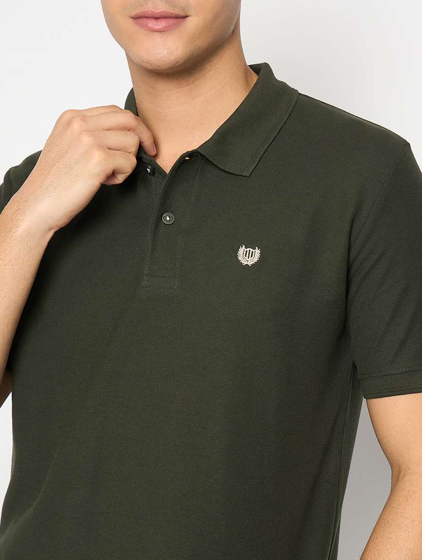 men green plain t-shirt - 21485176 - Standard Image - 4