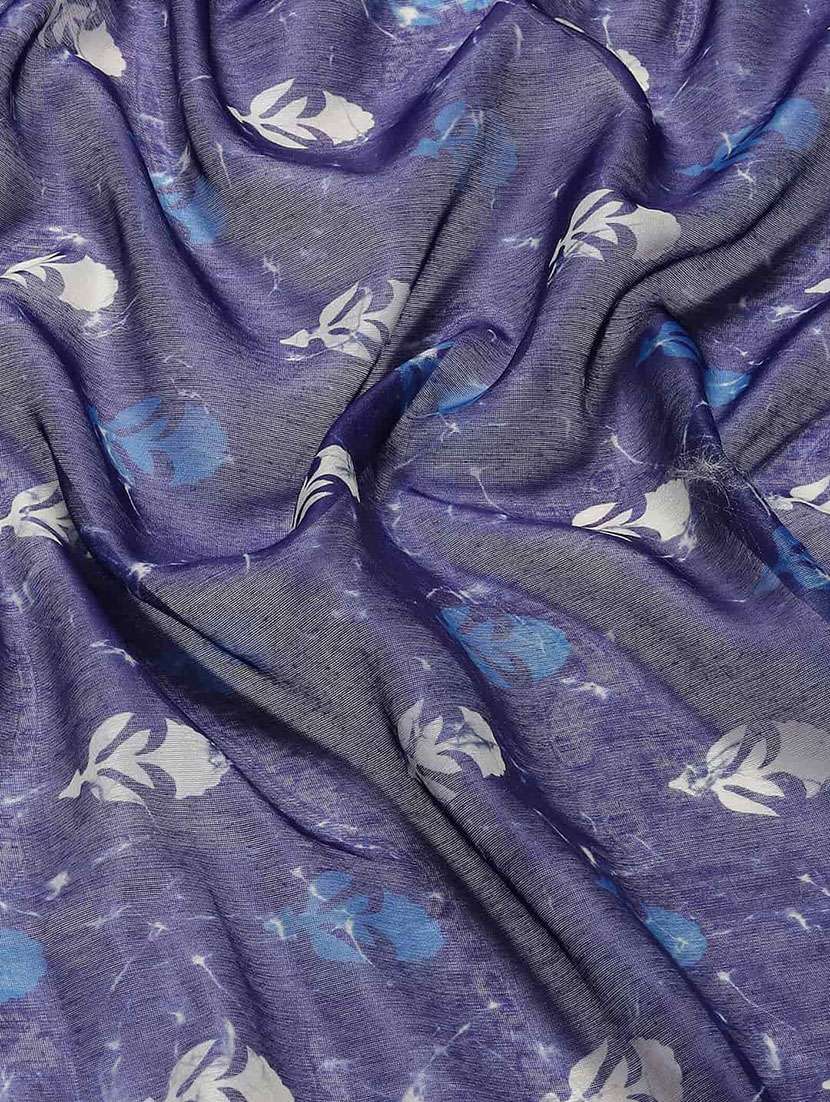 women printed saree with blouse - 21485420 -  Standard Image - 4