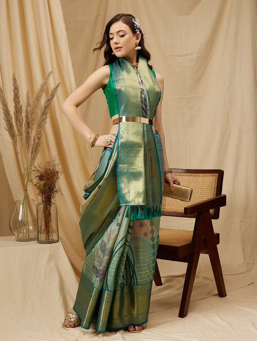  women self-design bordered saree with blouse - 21485675 -  Standard Image - 1