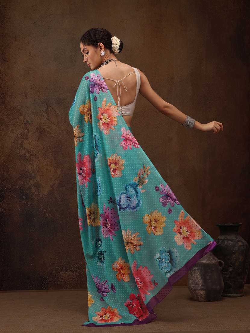 women printed casual saree with blouse  - 21485862 -  Standard Image - 1