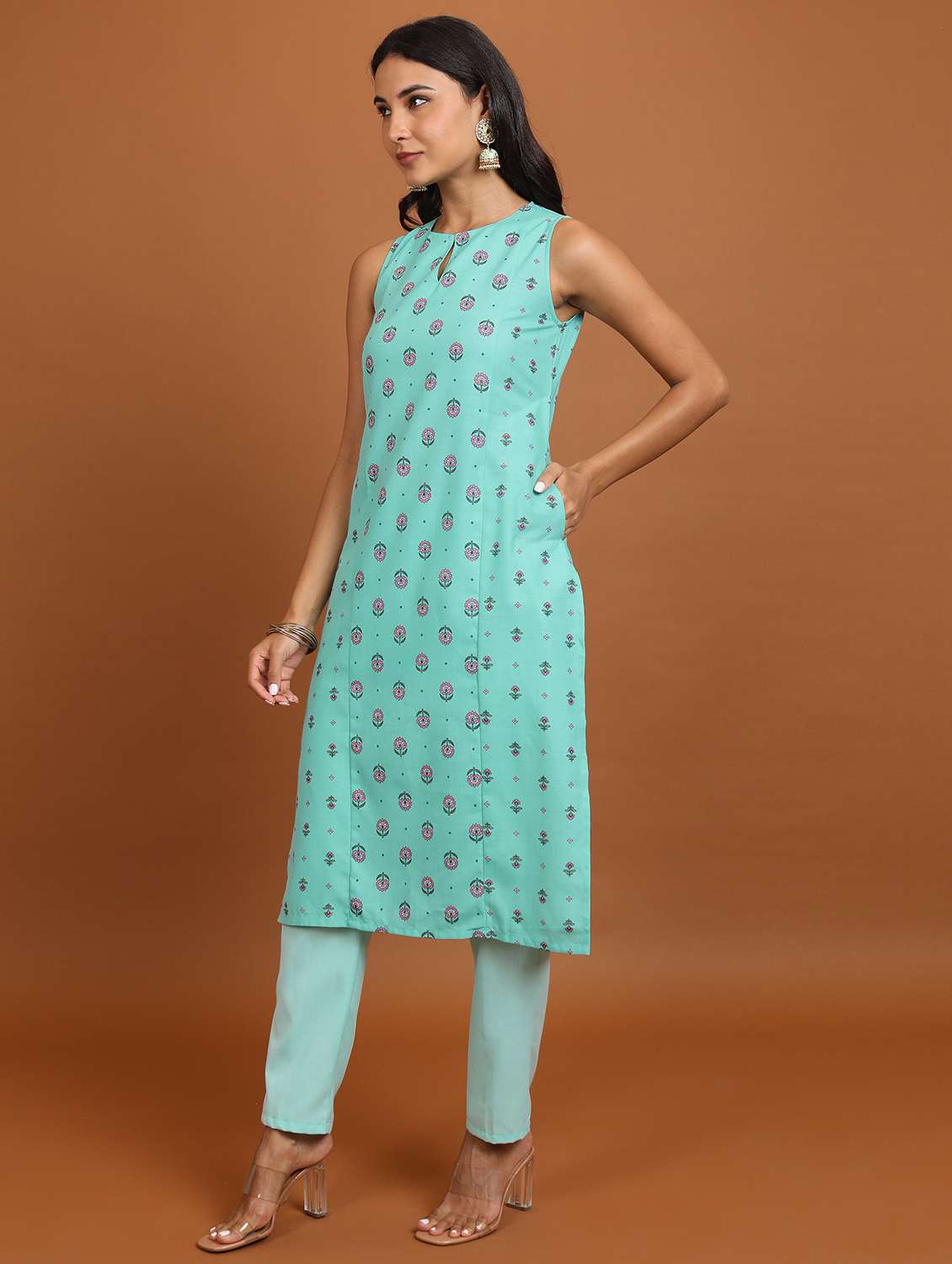 women floral printed kurta pant set with dupatta - 21486407 -  Standard Image - 1