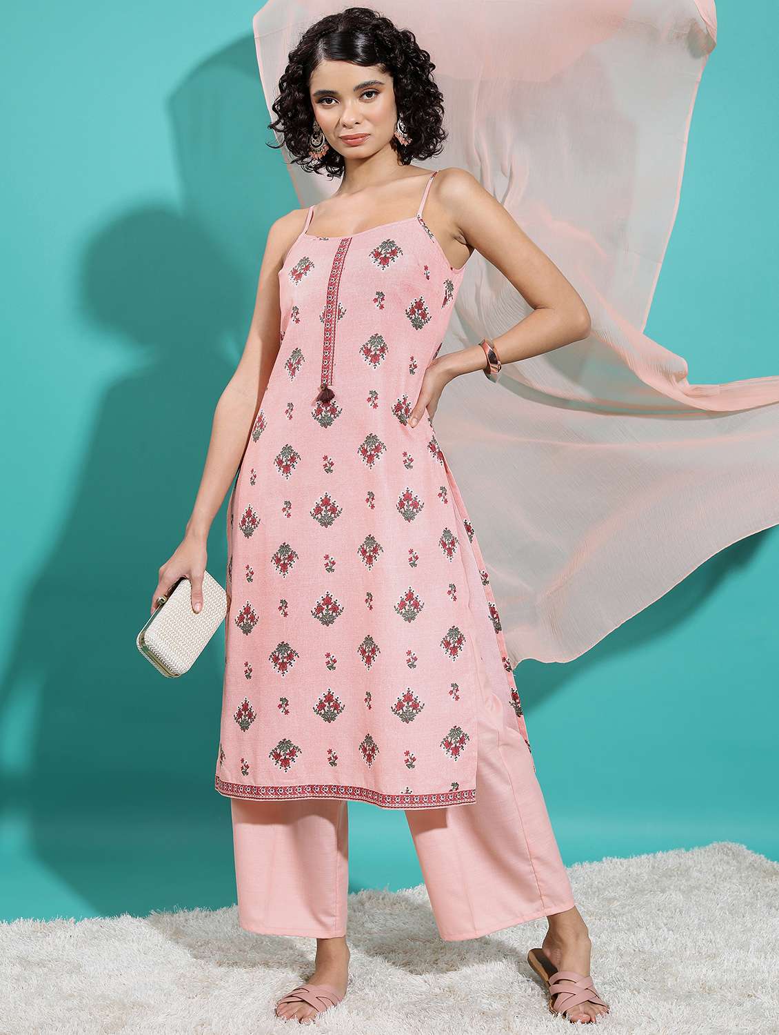 women floral kurta palazzo set with dupatta