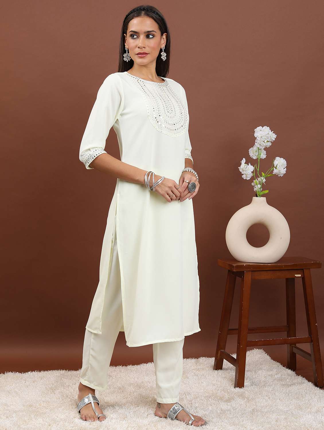 women mirror work kurta pant set with dupatta - 21486475 -  Standard Image - 1