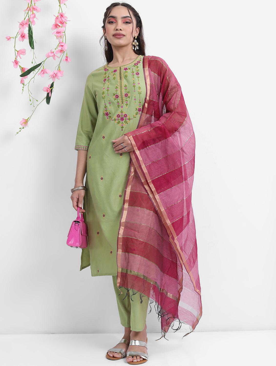 women kurta pant set with dupatta - 21486520 -  Zoom Image - 0
