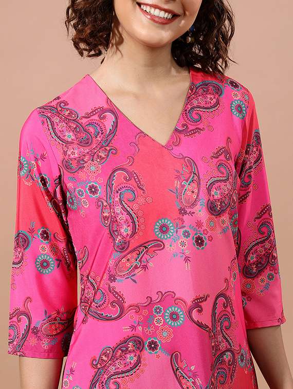 women three quarter sleeve printed kurta - 21486649 -  Standard Image - 4