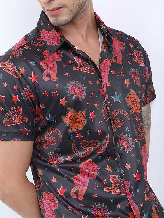 men printed collared casual shirt - 21487013 -  Standard Image - 4