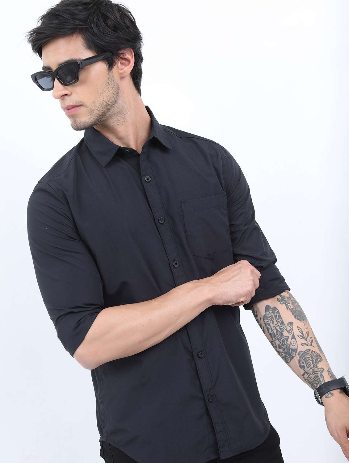 men solid collared casual wear shirt - 21487089 -  Standard Image - 1