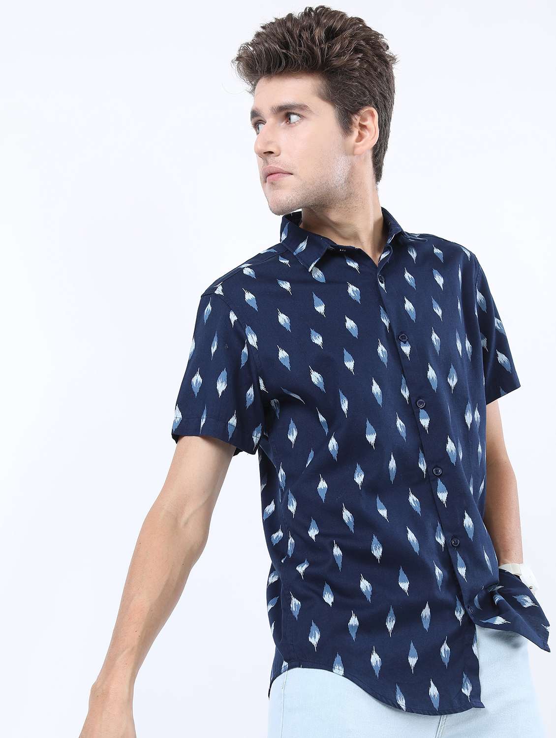 men collared printed casual shirt - 21487145 -  Standard Image - 1