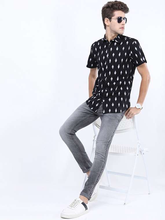 men collared printed casual shirt - 21487146 -  Standard Image - 4
