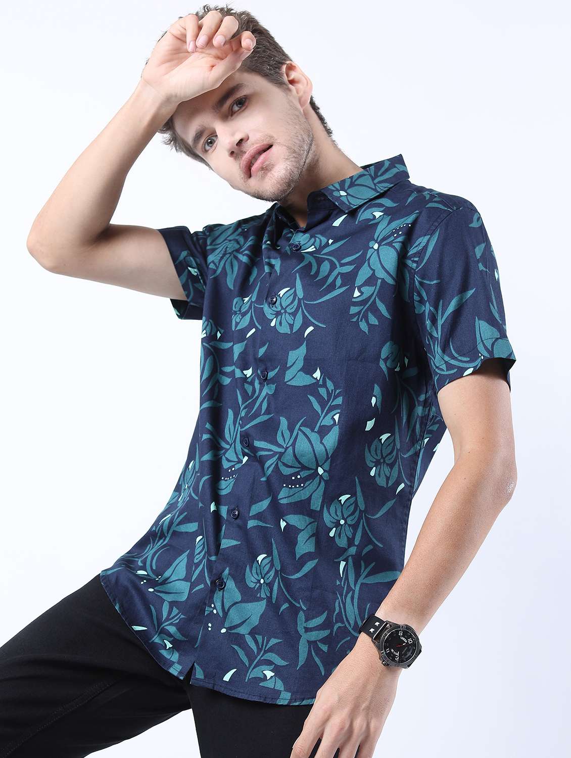 men short sleeved printed casual shirt - 21487164 -  Standard Image - 1